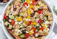 Zesty Greek Pasta Salad