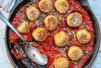 Gooey Cheesy Chicken Parm Meatballs