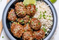 Honey Sriracha Glazed Asian Meatballs