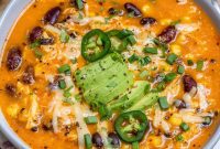 Southwest Creamy Chicken Enchilada Soup