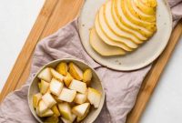 Effortless Pear Slicing
