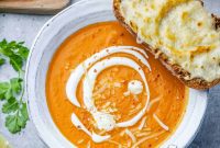 Velvety Roasted Butternut Squash Soup