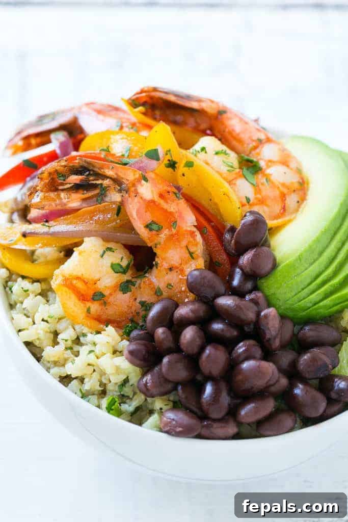 A vibrant and delicious Shrimp Fajita Bowl, perfect for a low-carb meal.