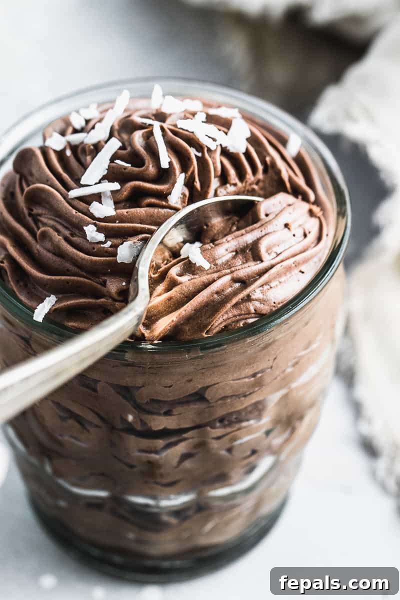 Keto chocolate Cheesecake mousse