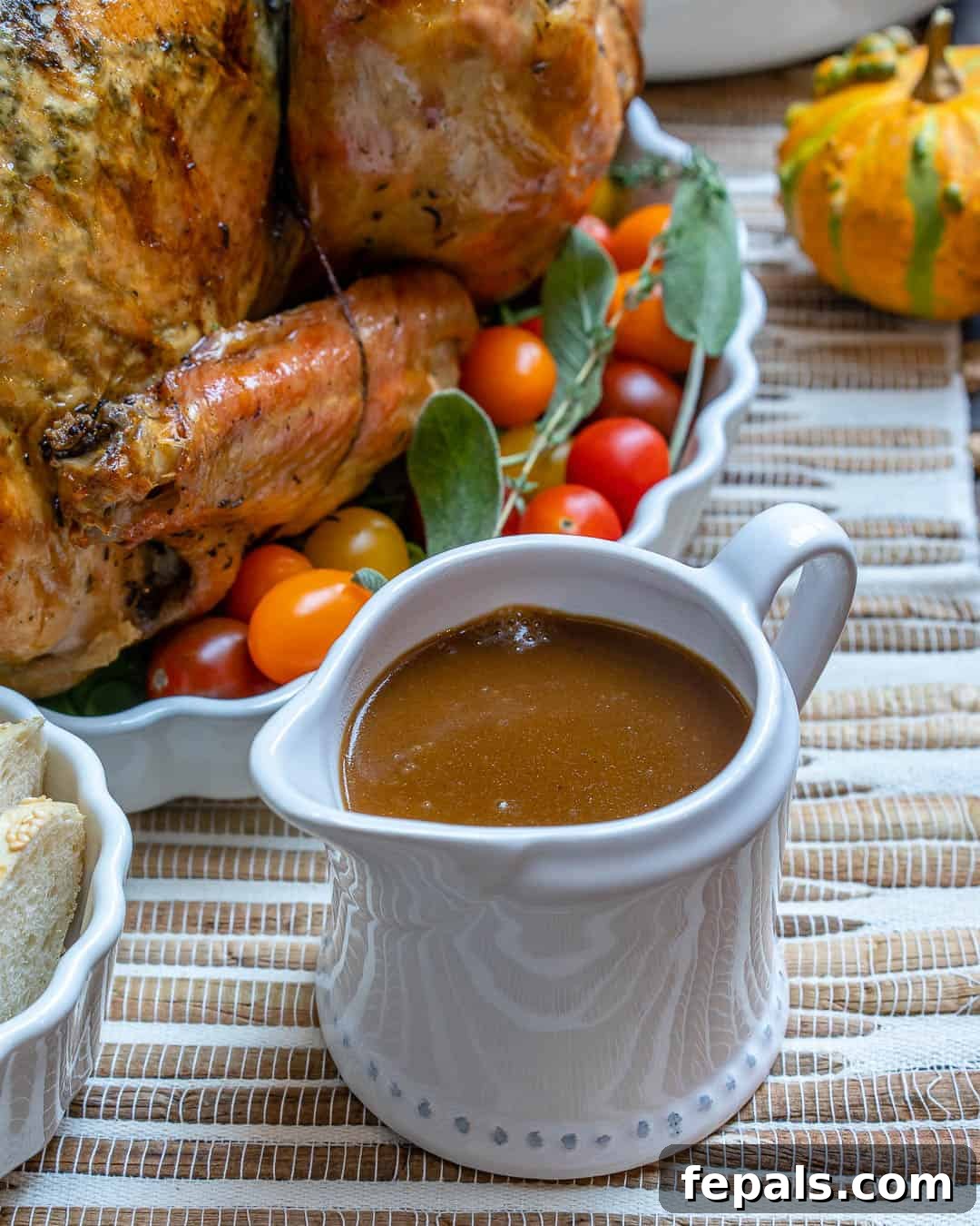 Guilt-Free Turkey Gravy 3 Ingredients for Skinny Turkey Gravy