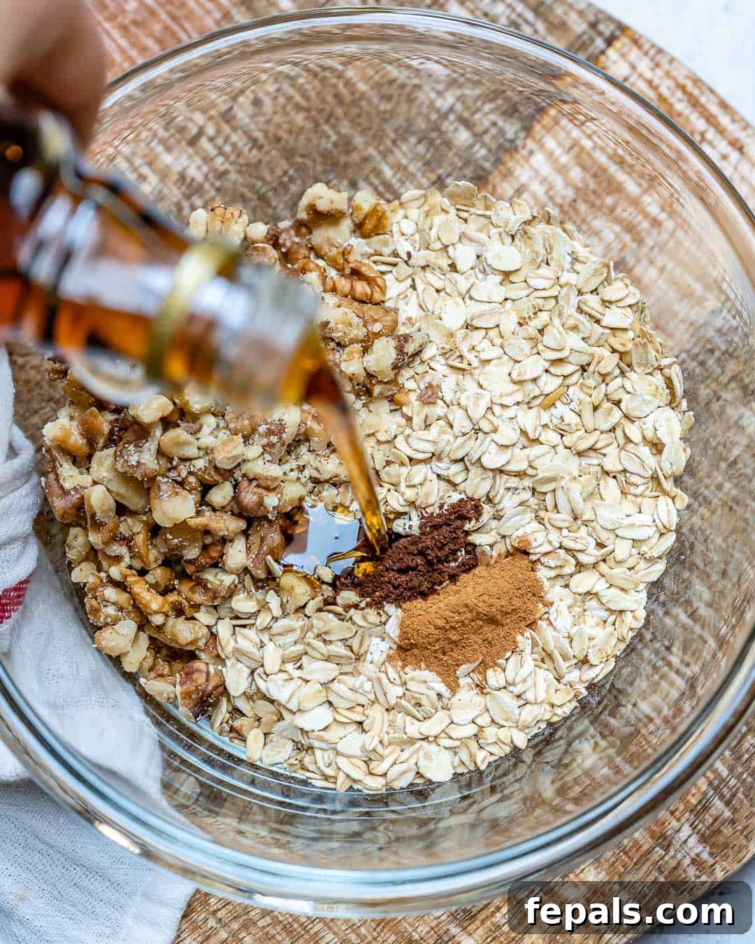 apple crumble topping recipe, oats and walnuts