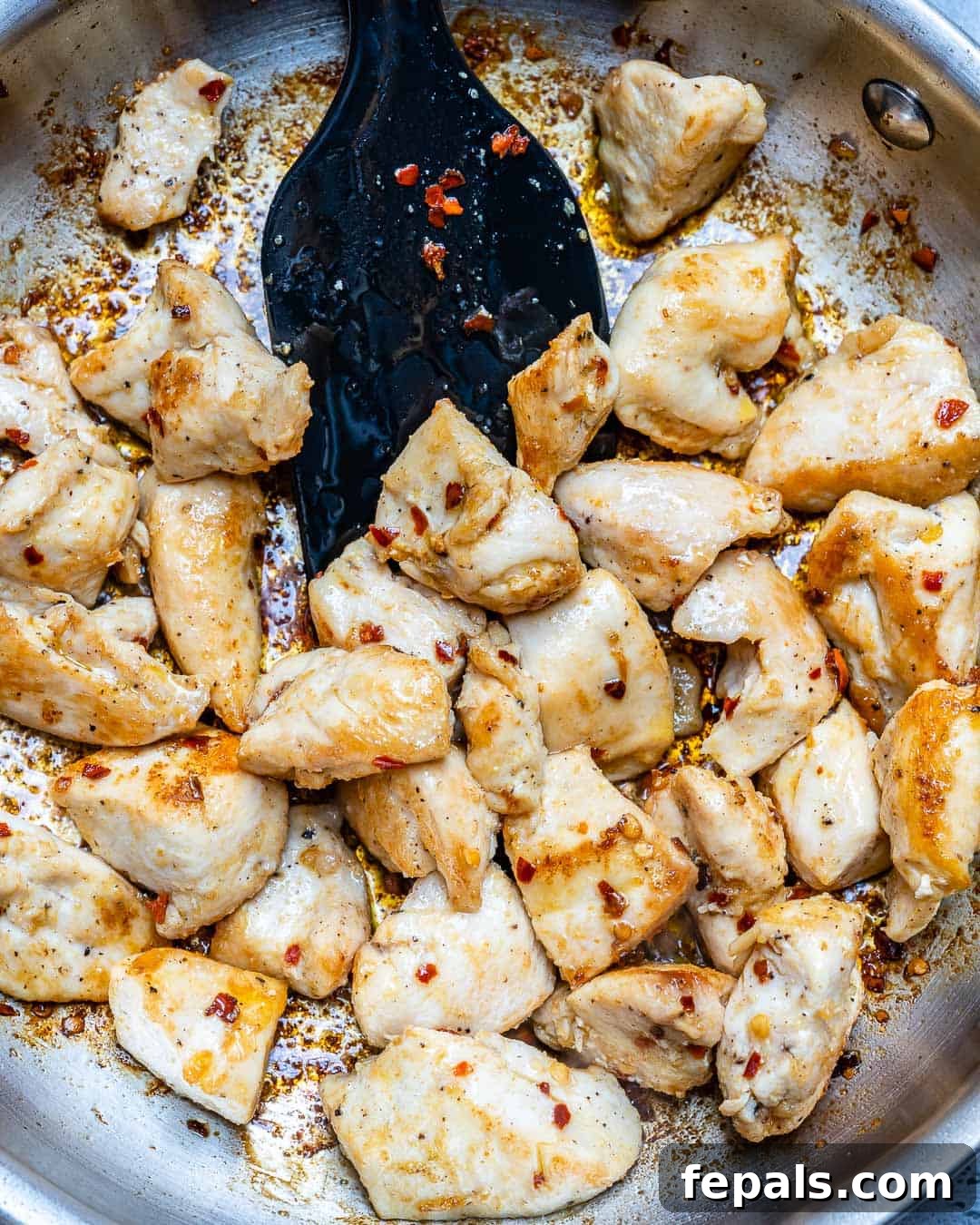 Chicken stir fry recipe in a pan