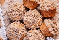 Cinnamon Streusel Muffins Recipe with Brown Sugar Crumble